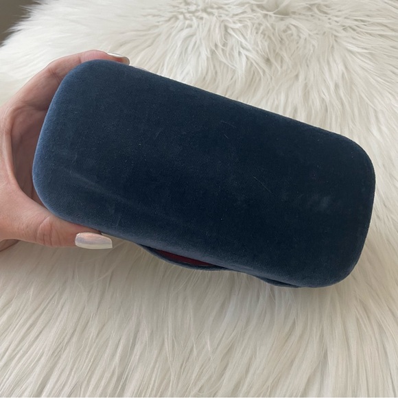 Authentic Gucci Black Glitter GG0102S Large Square Sunglasses w/Velvet Case - Picture 13 of 16